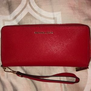 MK red wallet